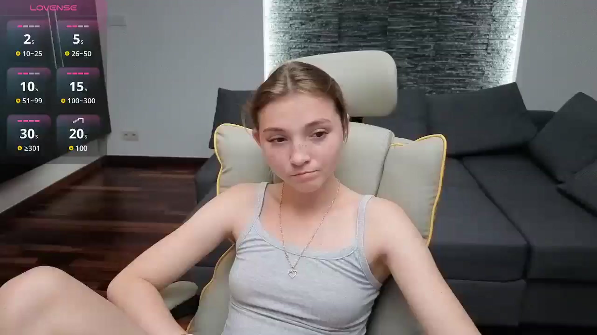 Gallery image thumbnail from Daisyy's myfreecams stream on, 07/08/2025, 18:16 image 6 of 20