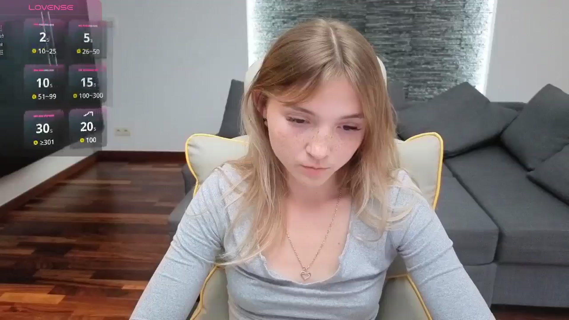 Gallery image thumbnail from Daisyy's myfreecams stream on, 07/09/2025, 16:14 image 3 of 20