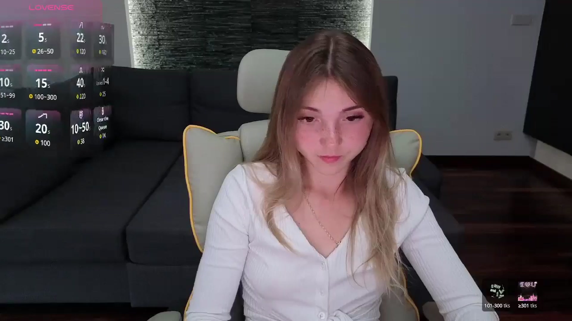 Gallery image thumbnail from Daisyy's myfreecams stream on, 07/19/2025, 17:31 image 12 of 20
