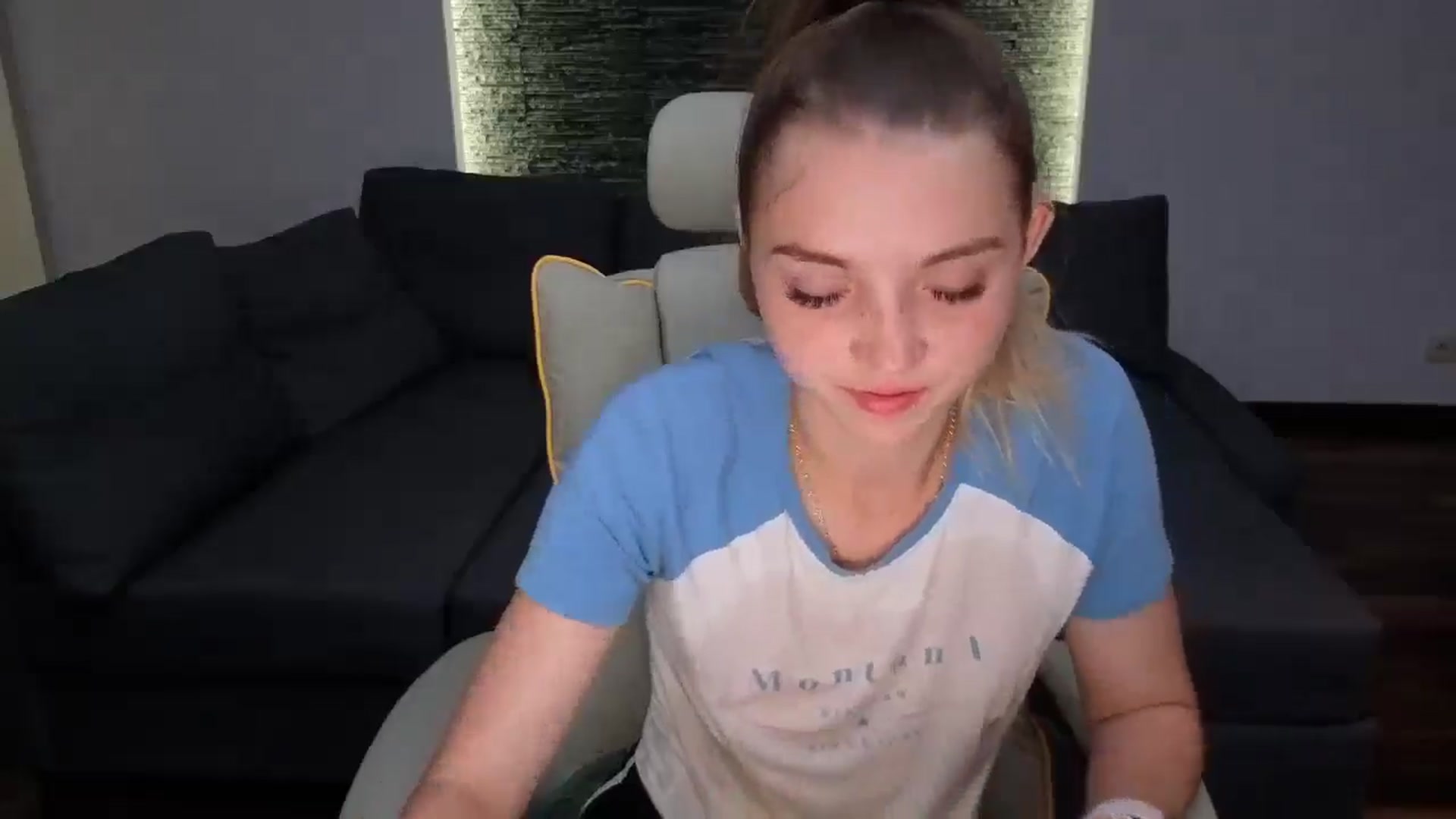 Gallery image thumbnail from Daisyy's myfreecams stream on, 07/20/2025, 20:01 image 10 of 20