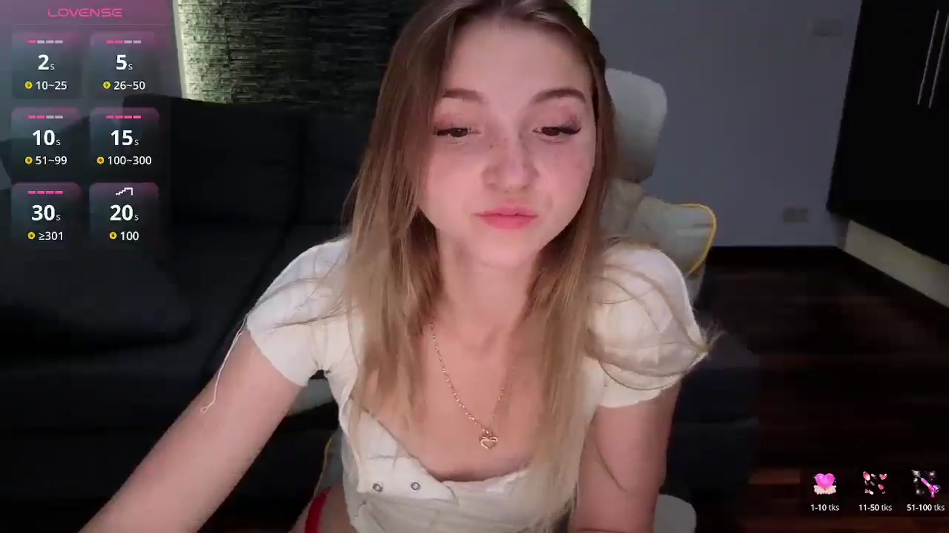Gallery image thumbnail from Daisyy's myfreecams stream on, 07/21/2025, 19:57 image 19 of 20