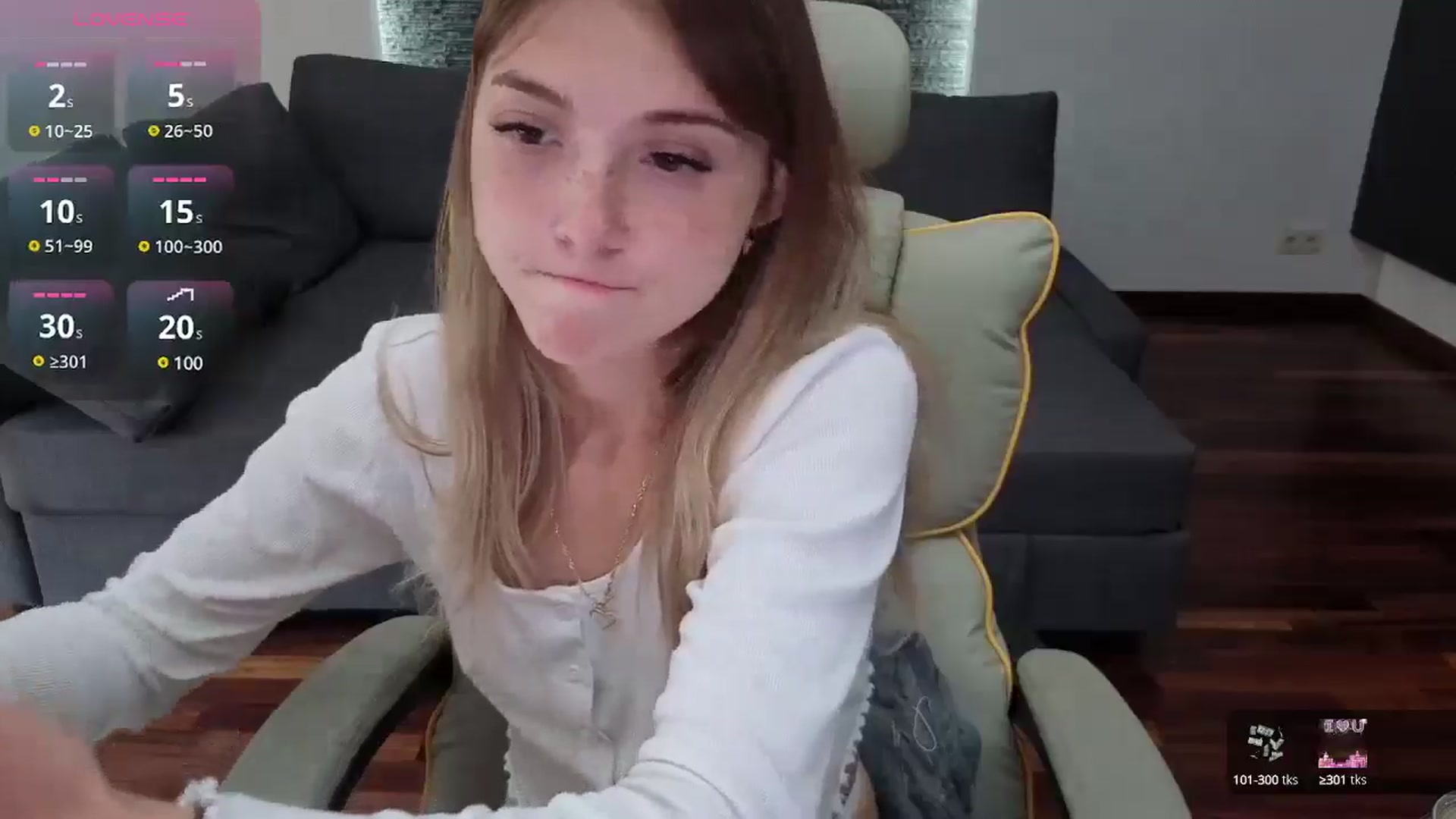Gallery image thumbnail from Daisyy's myfreecams stream on, 07/25/2025, 14:46 image 8 of 20