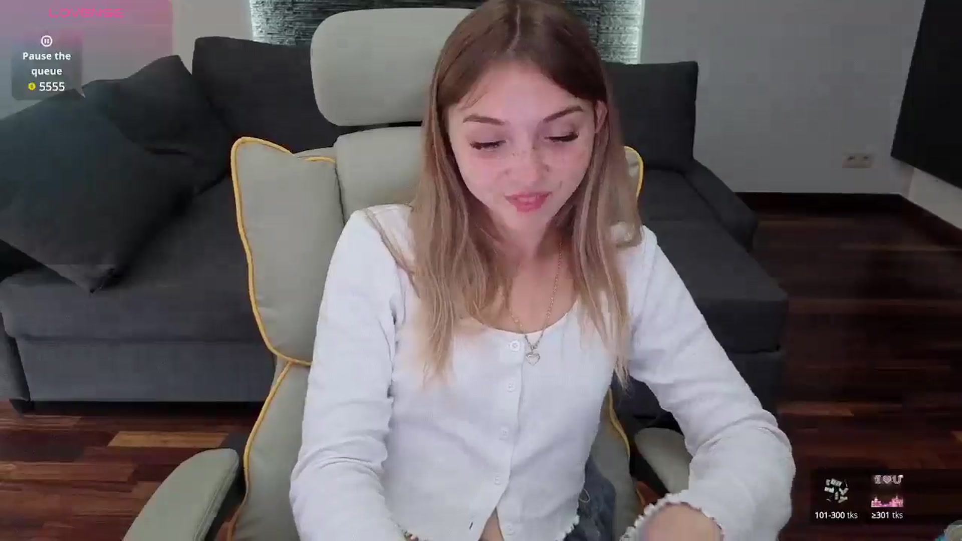 Gallery image thumbnail from Daisyy's myfreecams stream on, 07/25/2025, 14:46 image 7 of 20