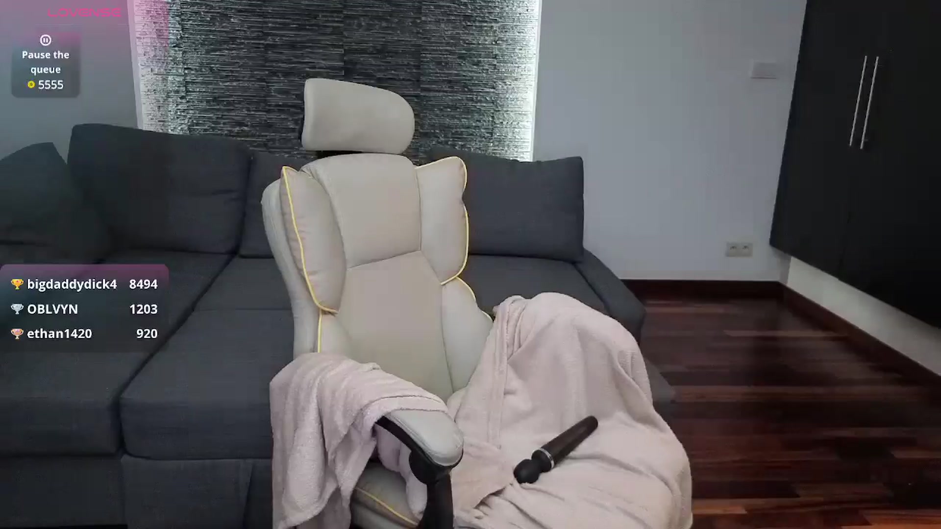 Gallery image thumbnail from Daisyy's myfreecams stream on, 07/25/2025, 18:06 image 5 of 20