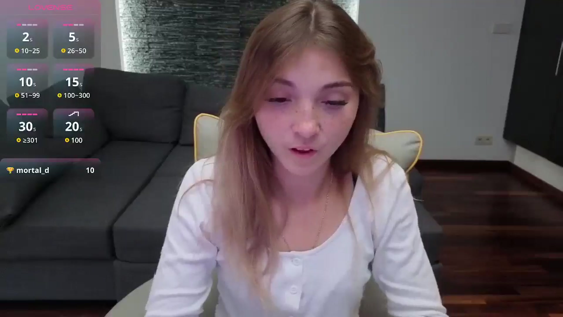 Gallery image thumbnail from Daisyy's myfreecams stream on, 07/27/2025, 14:08 image 4 of 20