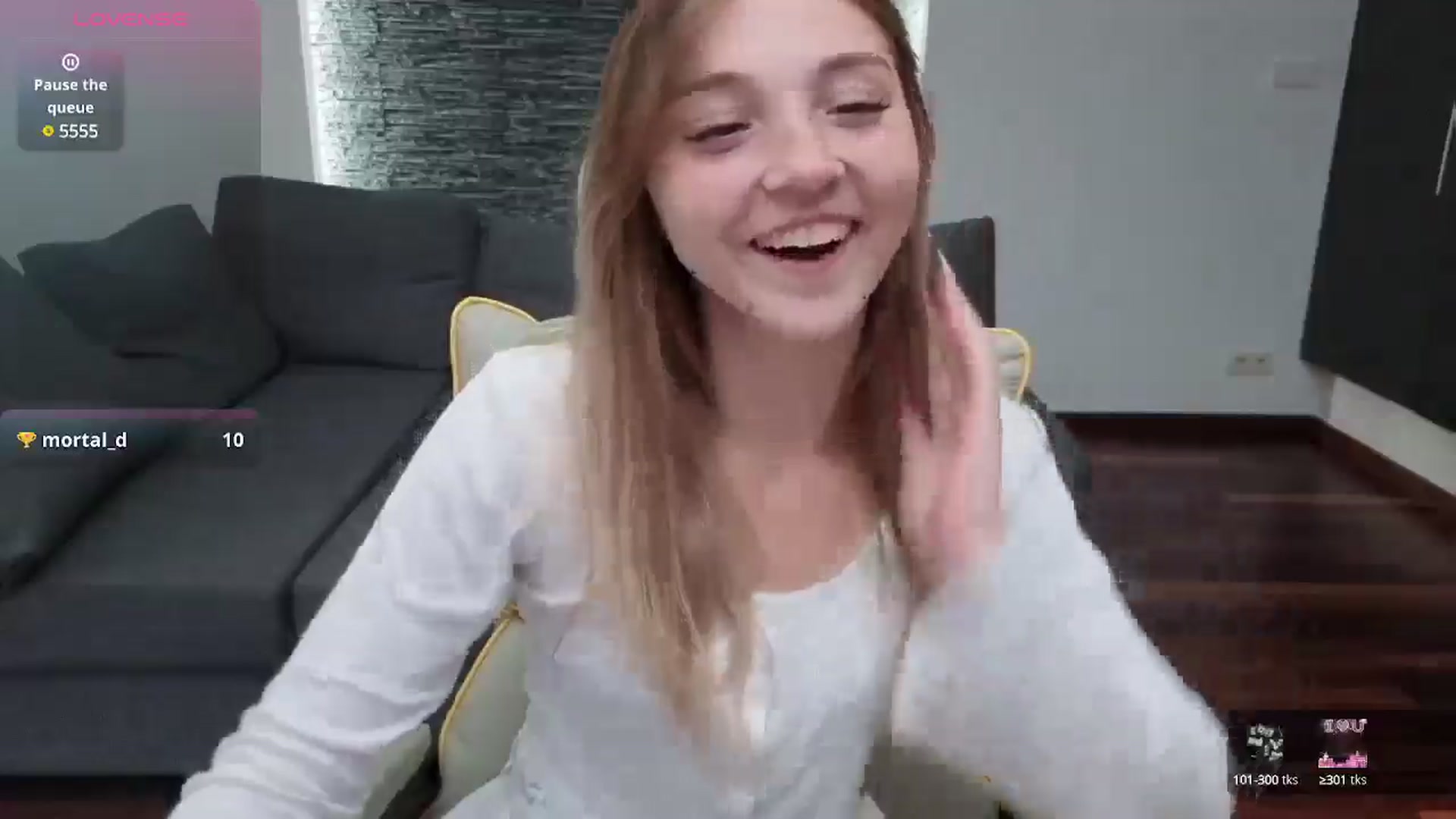 Gallery image thumbnail from Daisyy's myfreecams stream on, 07/27/2025, 14:08 image 11 of 20