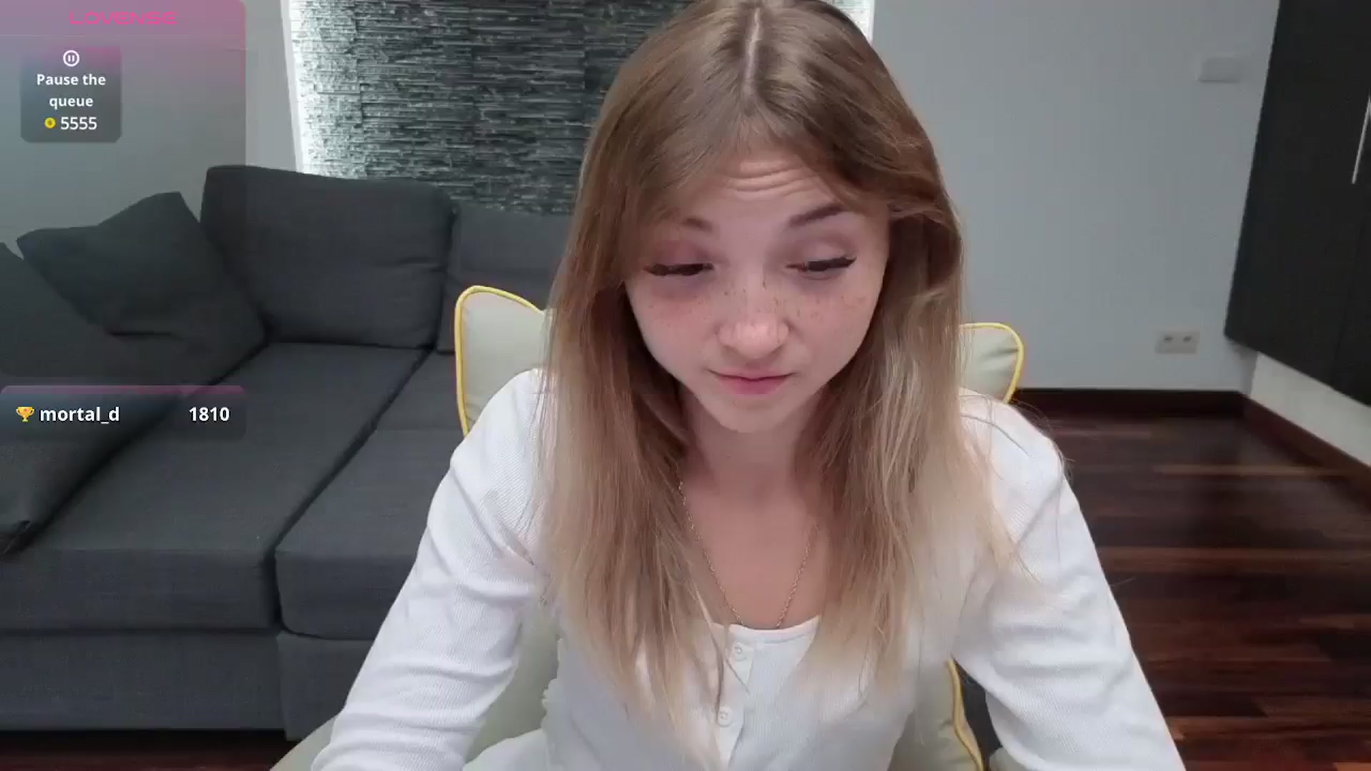 Gallery image thumbnail from Daisyy's myfreecams stream on, 07/27/2025, 14:08 image 17 of 20