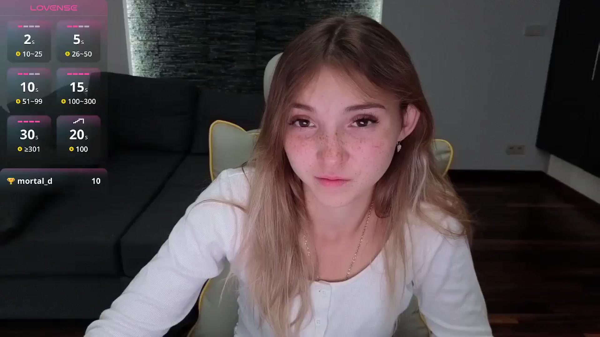 Gallery image thumbnail from Daisyy's myfreecams stream on, 07/27/2025, 14:08 image 7 of 20