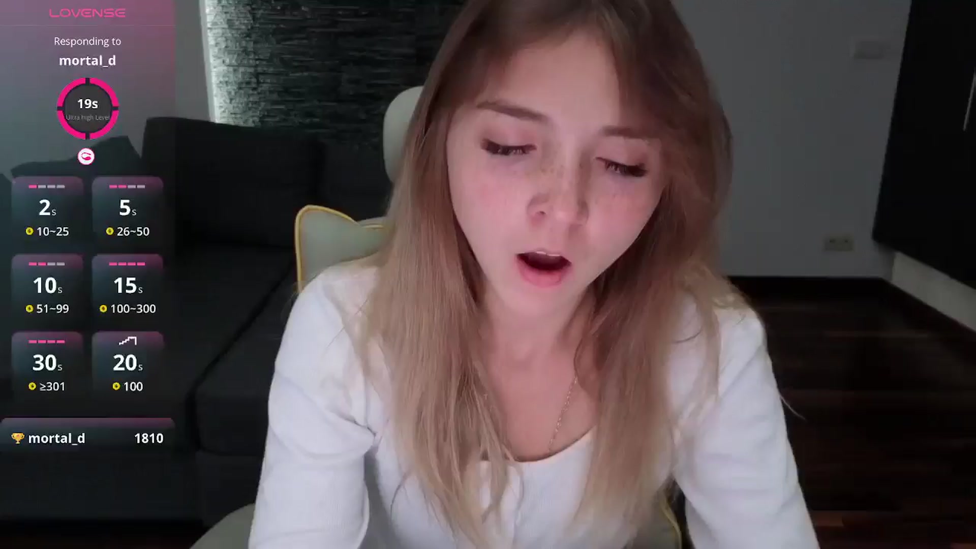 Gallery image thumbnail from Daisyy's myfreecams stream on, 07/27/2025, 14:08 image 13 of 20