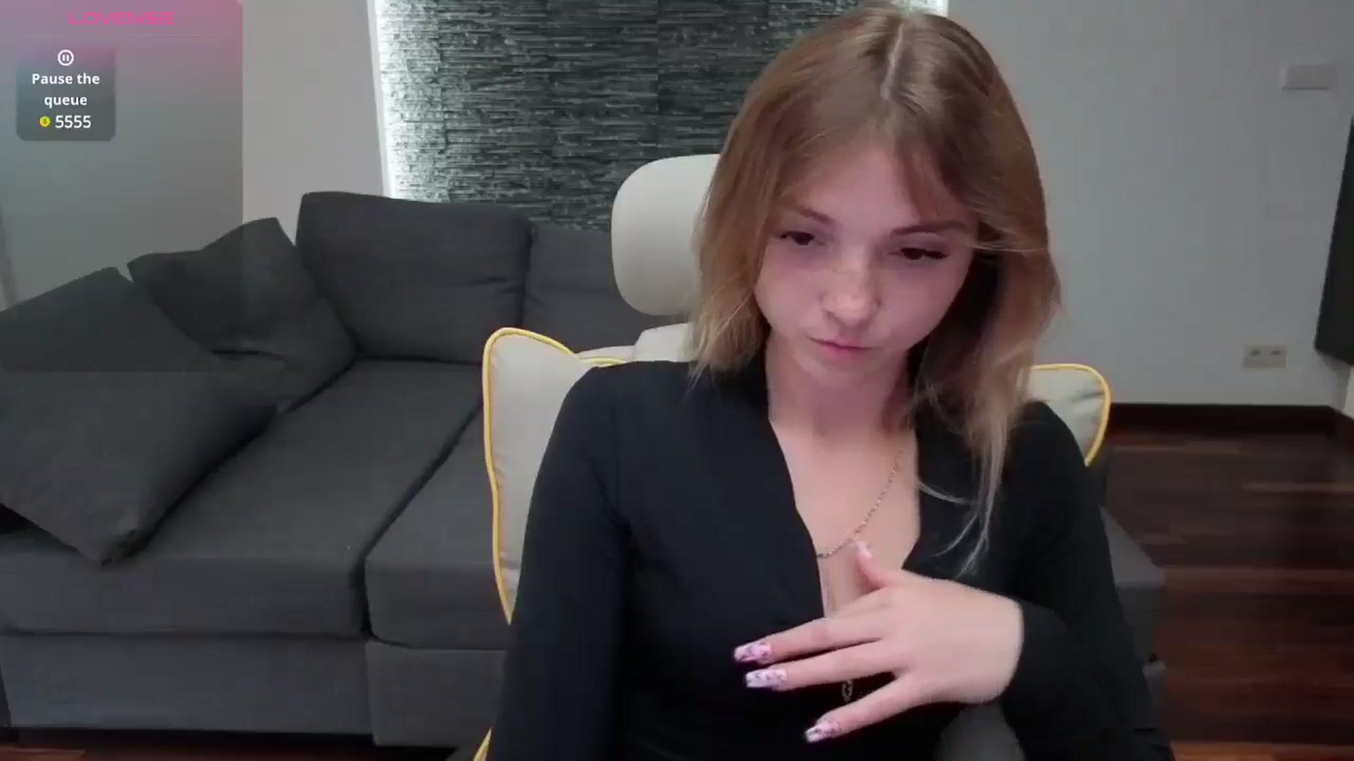 Gallery image thumbnail from Daisyy's myfreecams stream on, 07/27/2025, 16:29 image 4 of 20