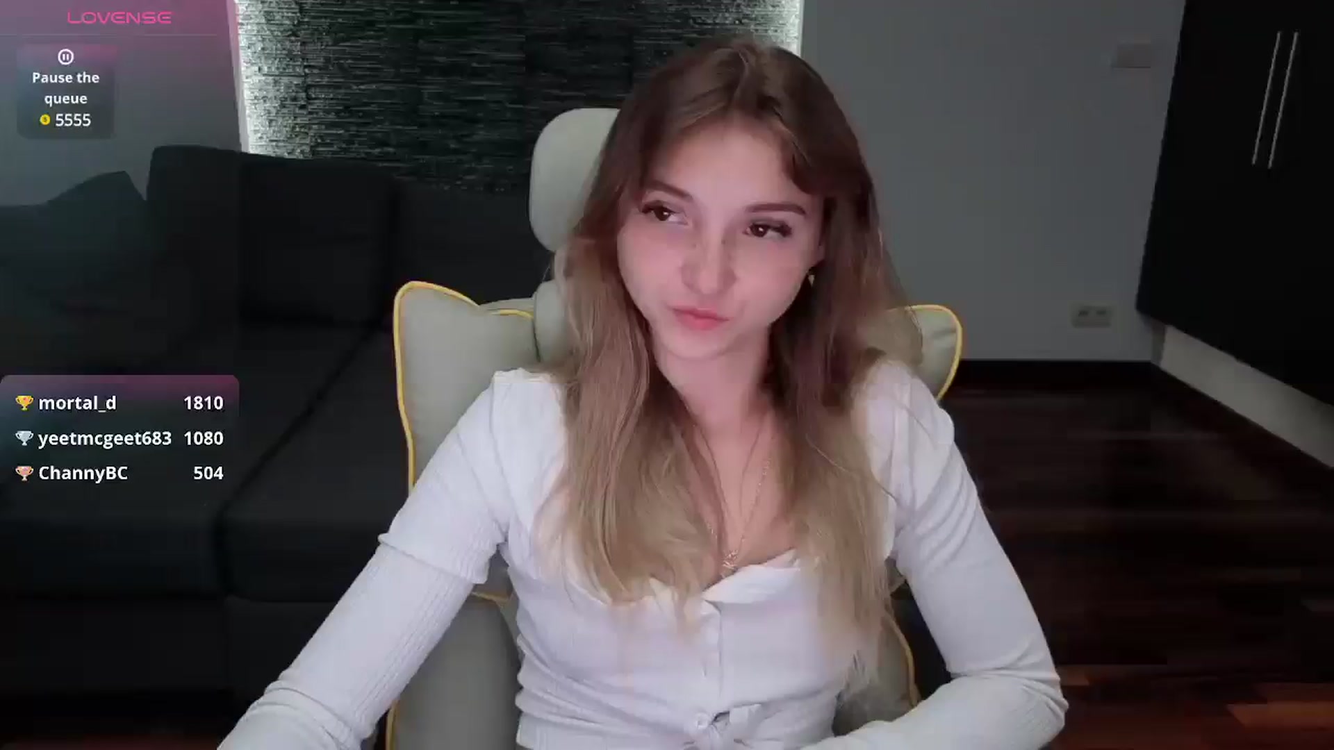 Gallery image thumbnail from Daisyy's myfreecams stream on, 07/27/2025, 18:05 image 17 of 20