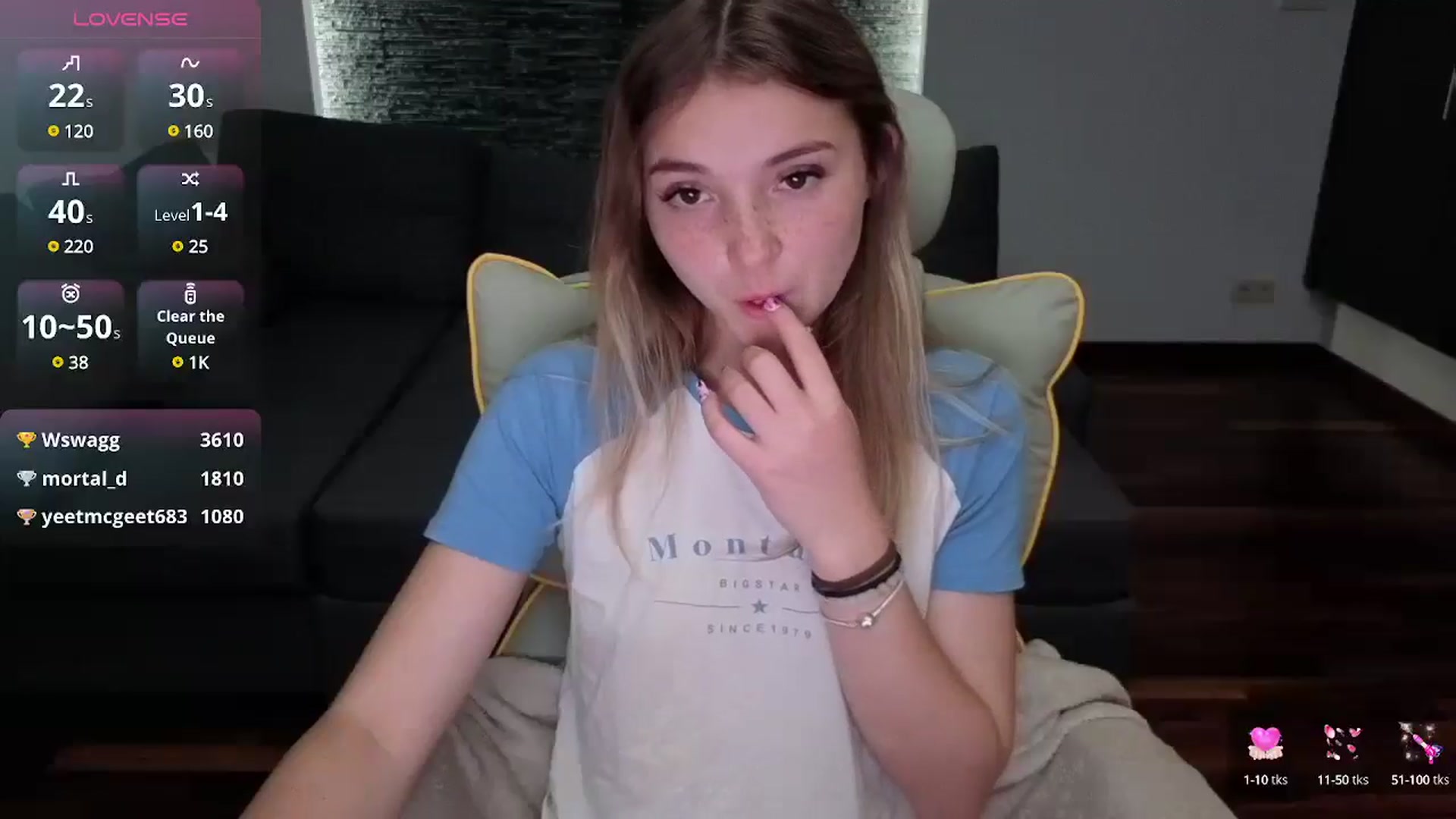Gallery image thumbnail from Daisyy's myfreecams stream on, 07/27/2025, 19:39 image 17 of 20