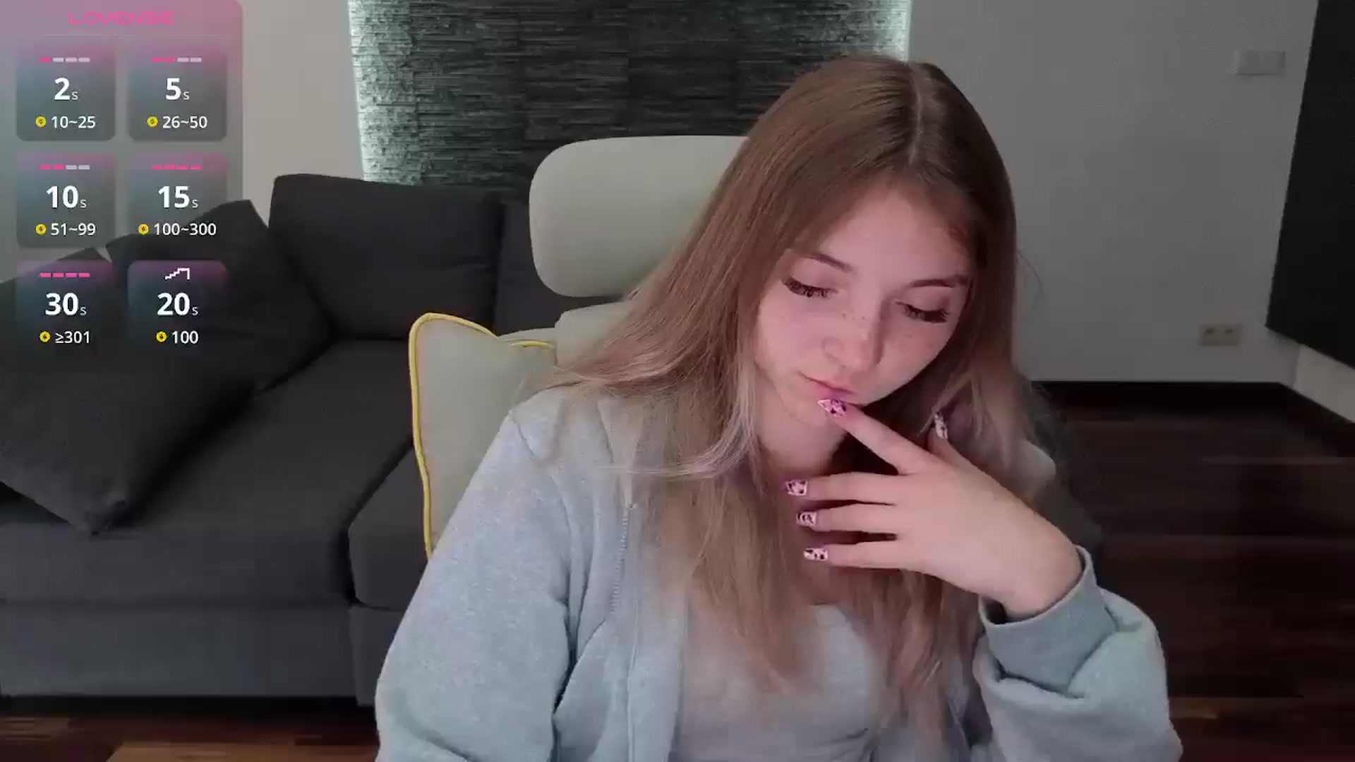 Gallery image thumbnail from Daisyy's myfreecams stream on, 07/29/2025, 15:43 image 16 of 20