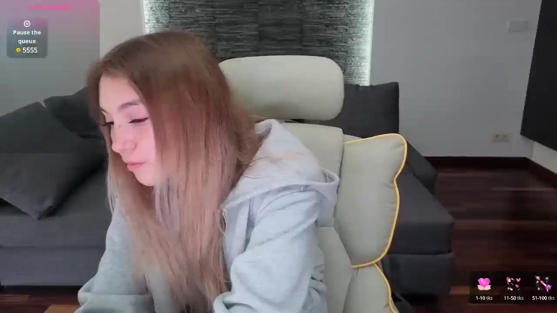 Gallery image thumbnail from Daisyy's myfreecams stream on, 07/29/2025, 15:43 image 15 of 20