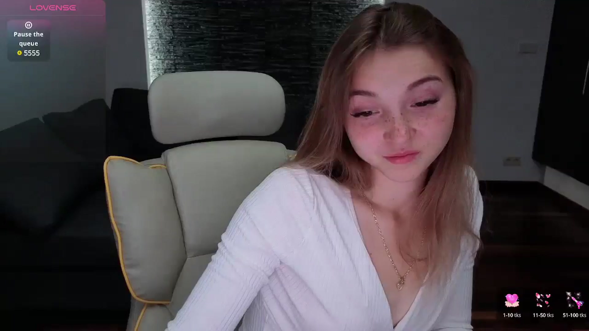 Gallery image thumbnail from Daisyy's myfreecams stream on, 07/30/2025, 19:42 image 5 of 20