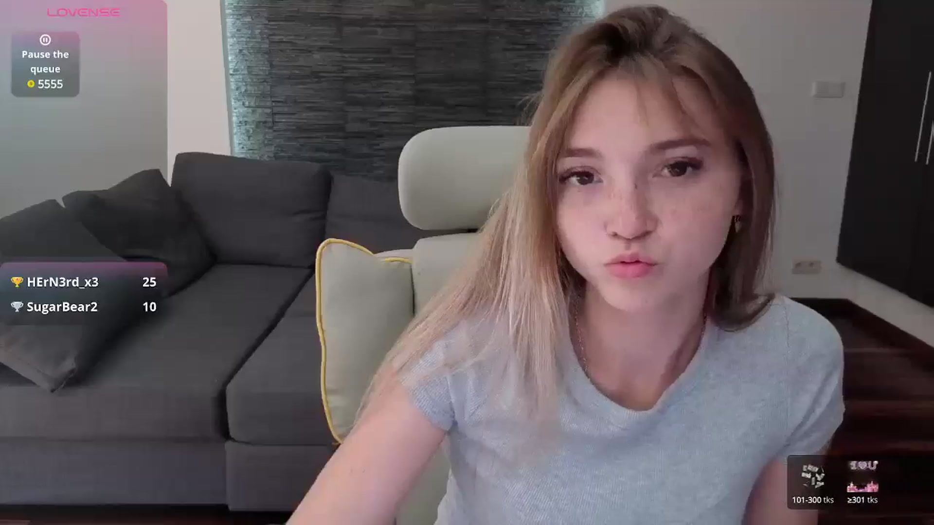 Gallery image thumbnail from Daisyy's myfreecams stream on, 07/31/2025, 13:39 image 2 of 20