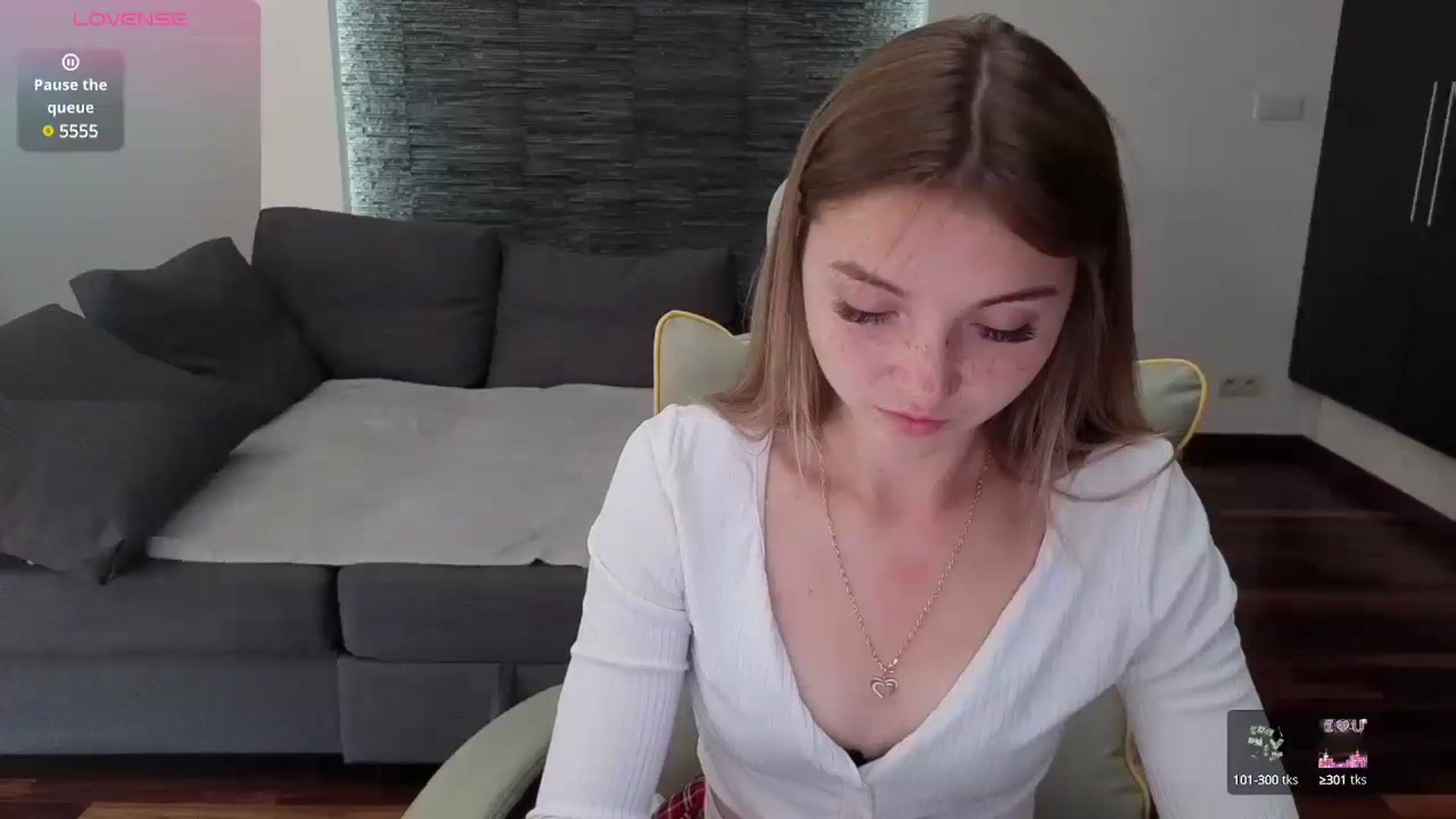 Gallery image thumbnail from Daisyy's myfreecams stream on, 07/31/2025, 14:34 image 14 of 20