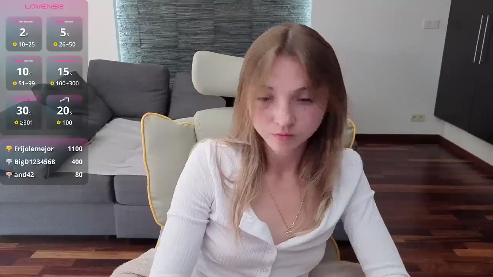 Gallery image thumbnail from Daisyy's myfreecams stream on, 08/01/2025, 13:56 image 18 of 20