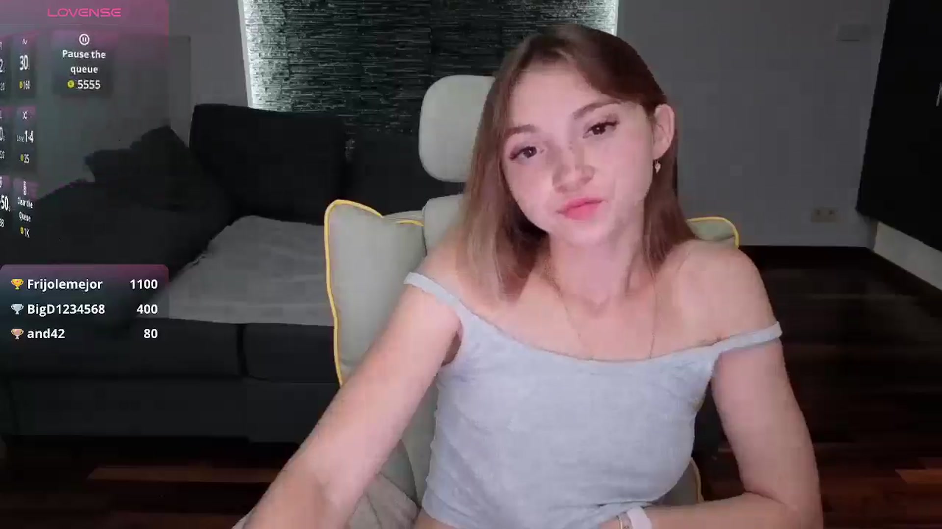 Gallery image thumbnail from Daisyy's myfreecams stream on, 08/01/2025, 16:23 image 8 of 20