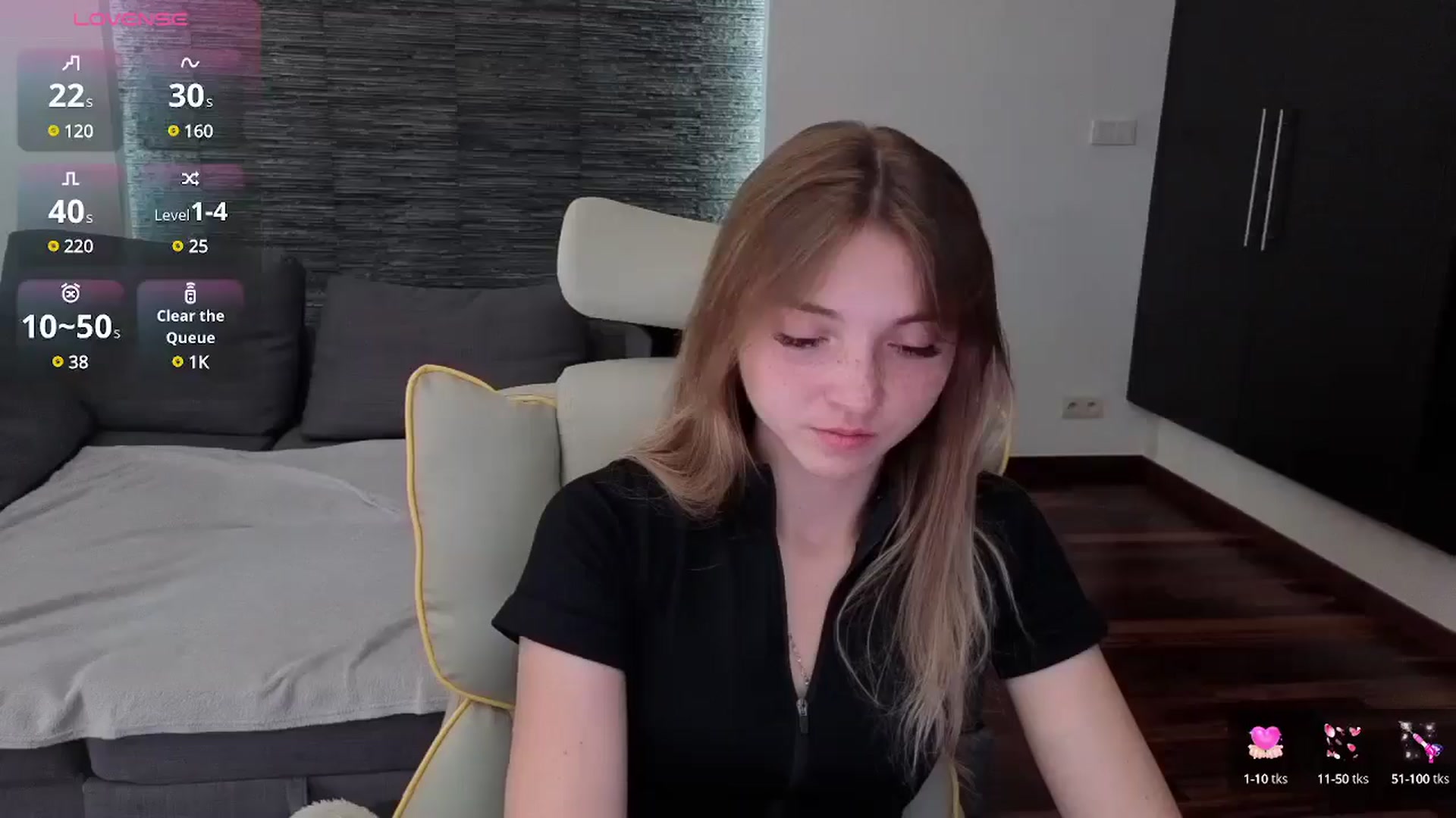 Gallery image thumbnail from Daisyy's myfreecams stream on, 08/03/2025, 12:49 image 12 of 20