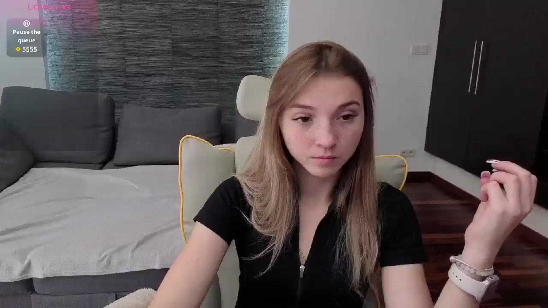 Gallery image thumbnail from Daisyy's myfreecams stream on, 08/03/2025, 12:49 image 20 of 20