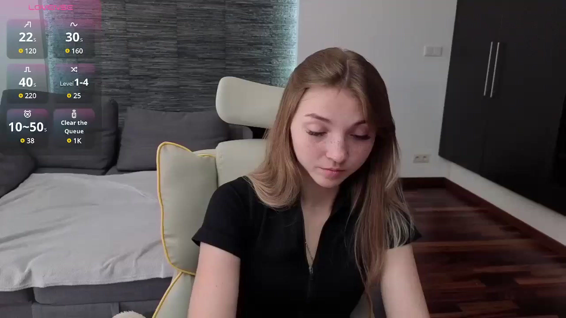 Gallery image thumbnail from Daisyy's myfreecams stream on, 08/03/2025, 12:49 image 14 of 20