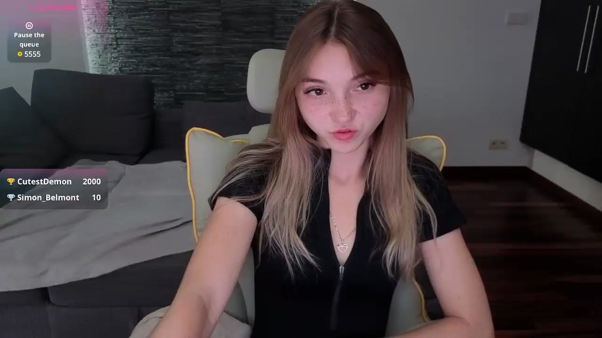 Gallery image thumbnail from Daisyy's myfreecams stream on, 08/03/2025, 14:58 image 3 of 20
