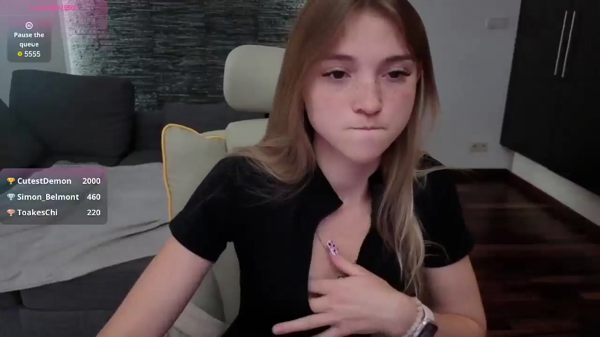 Gallery image thumbnail from Daisyy's myfreecams stream on, 08/03/2025, 15:50 image 13 of 20
