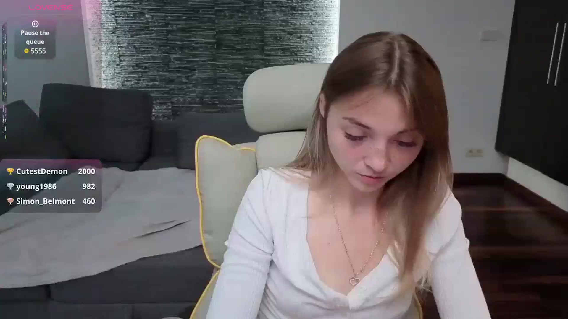Gallery image thumbnail from Daisyy's myfreecams stream on, 08/03/2025, 18:34 image 4 of 20