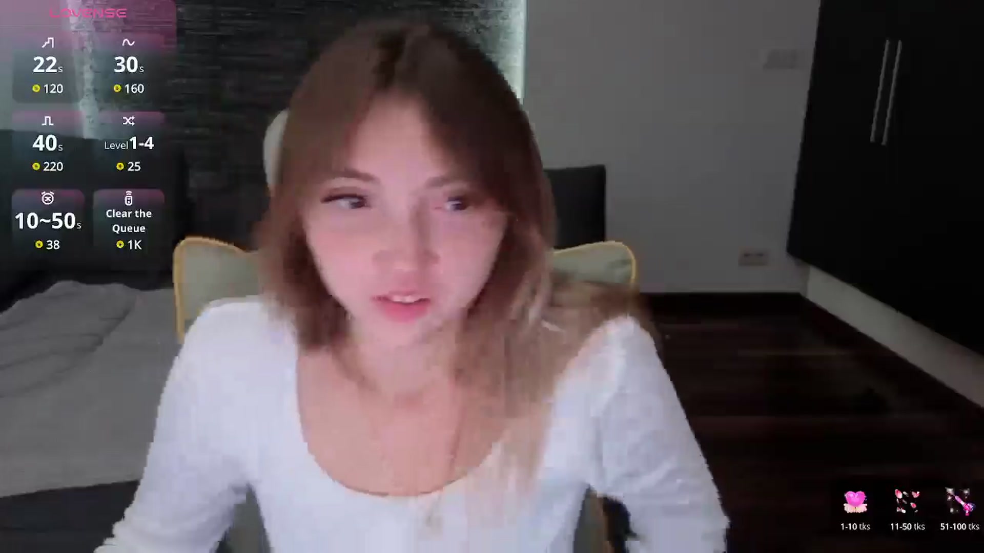 Gallery image thumbnail from Daisyy's myfreecams stream on, 08/04/2025, 12:58 image 17 of 20