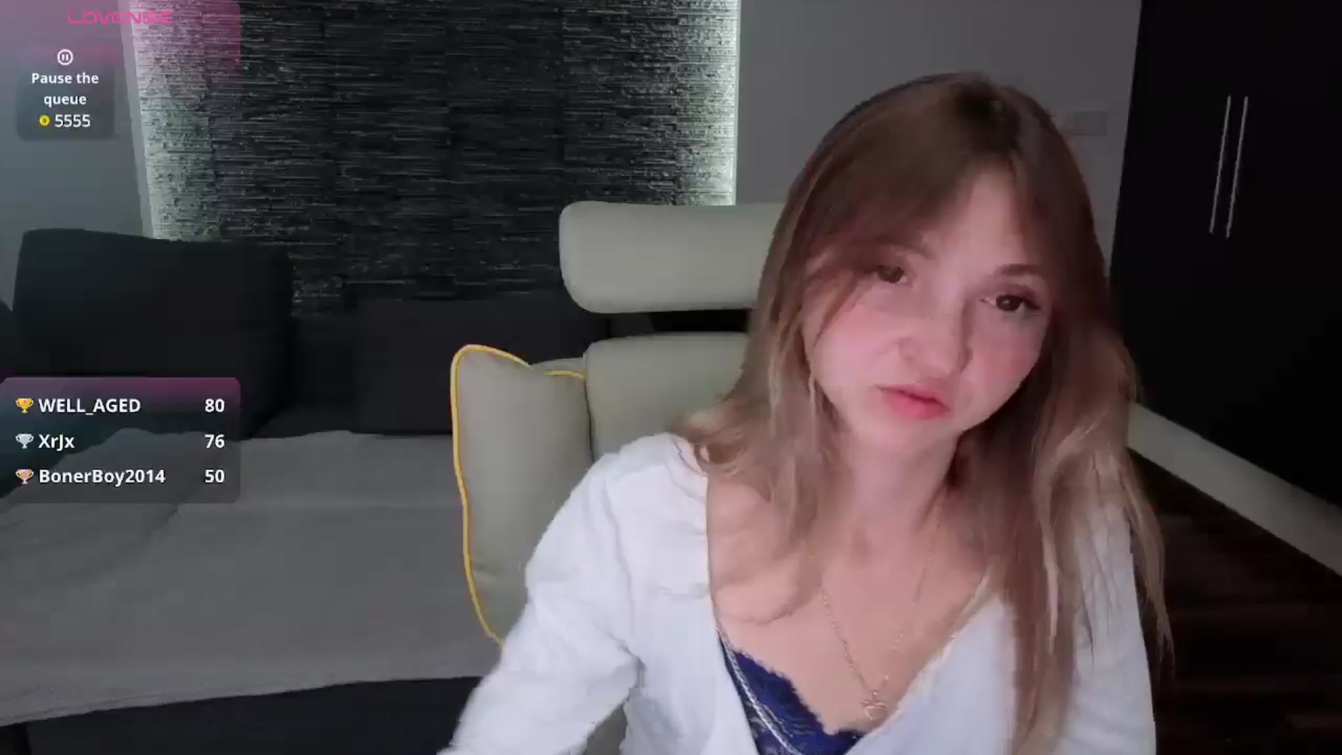 Gallery image thumbnail from Daisyy's myfreecams stream on, 08/04/2025, 16:20 image 15 of 20