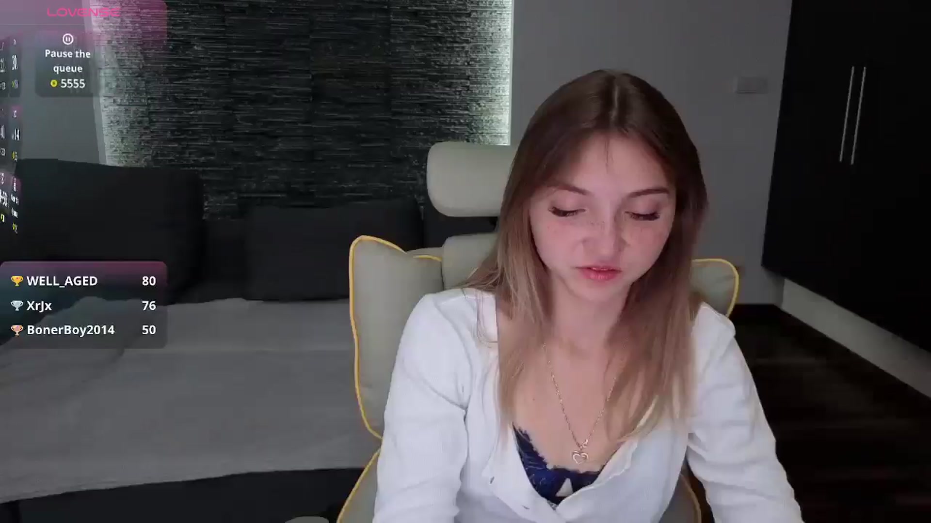 Gallery image thumbnail from Daisyy's myfreecams stream on, 08/04/2025, 16:20 image 14 of 20