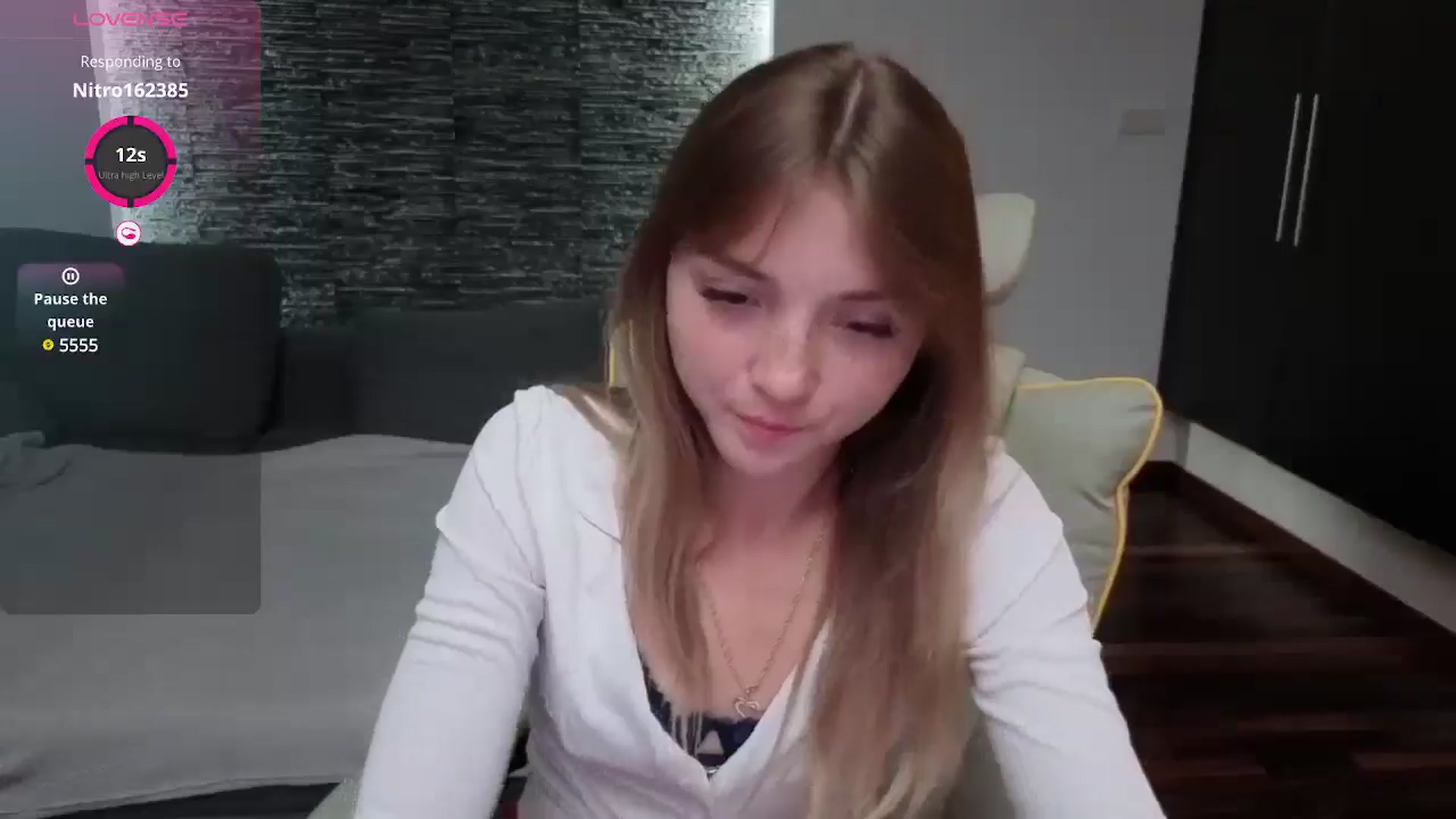 Gallery image thumbnail from Daisyy's myfreecams stream on, 08/04/2025, 19:56 image 6 of 20