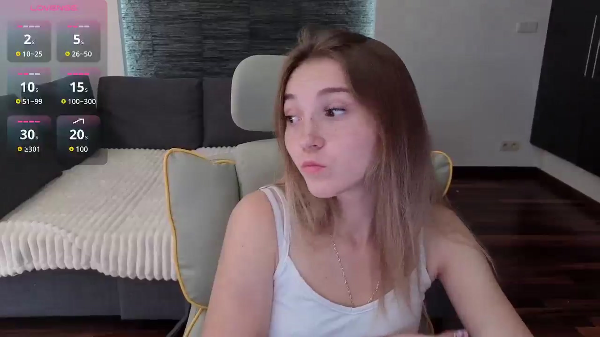 Gallery image thumbnail from Daisyy's myfreecams stream on, 08/07/2025, 14:00 image 6 of 20