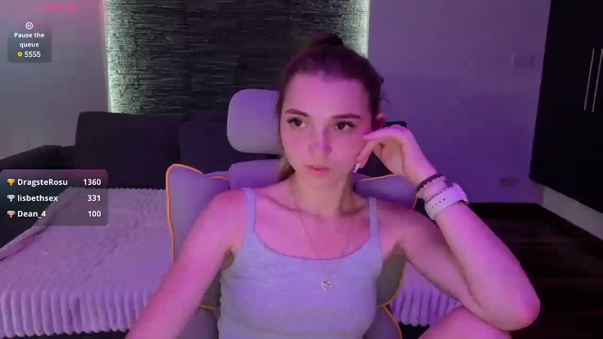 Gallery image thumbnail from Daisyy's myfreecams stream on, 08/10/2025, 16:36 image 14 of 20