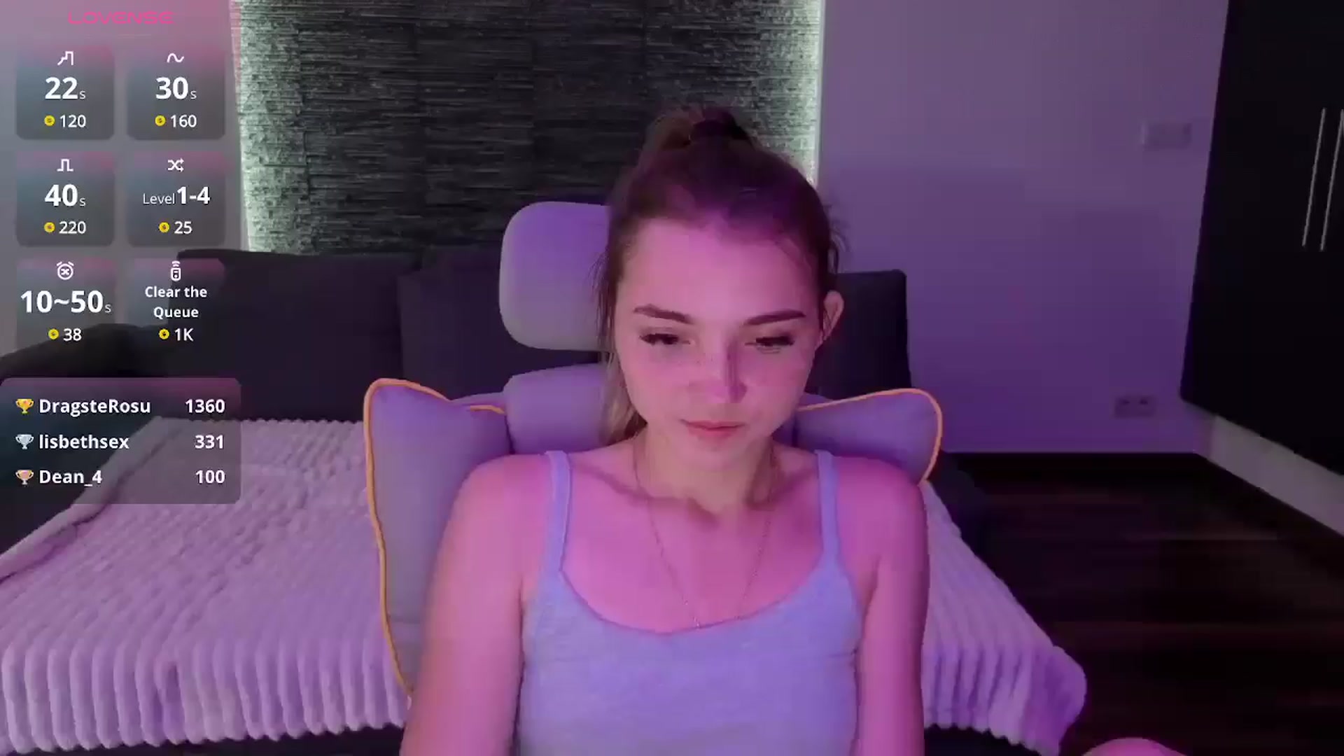 Gallery image thumbnail from Daisyy's myfreecams stream on, 08/10/2025, 16:36 image 4 of 20