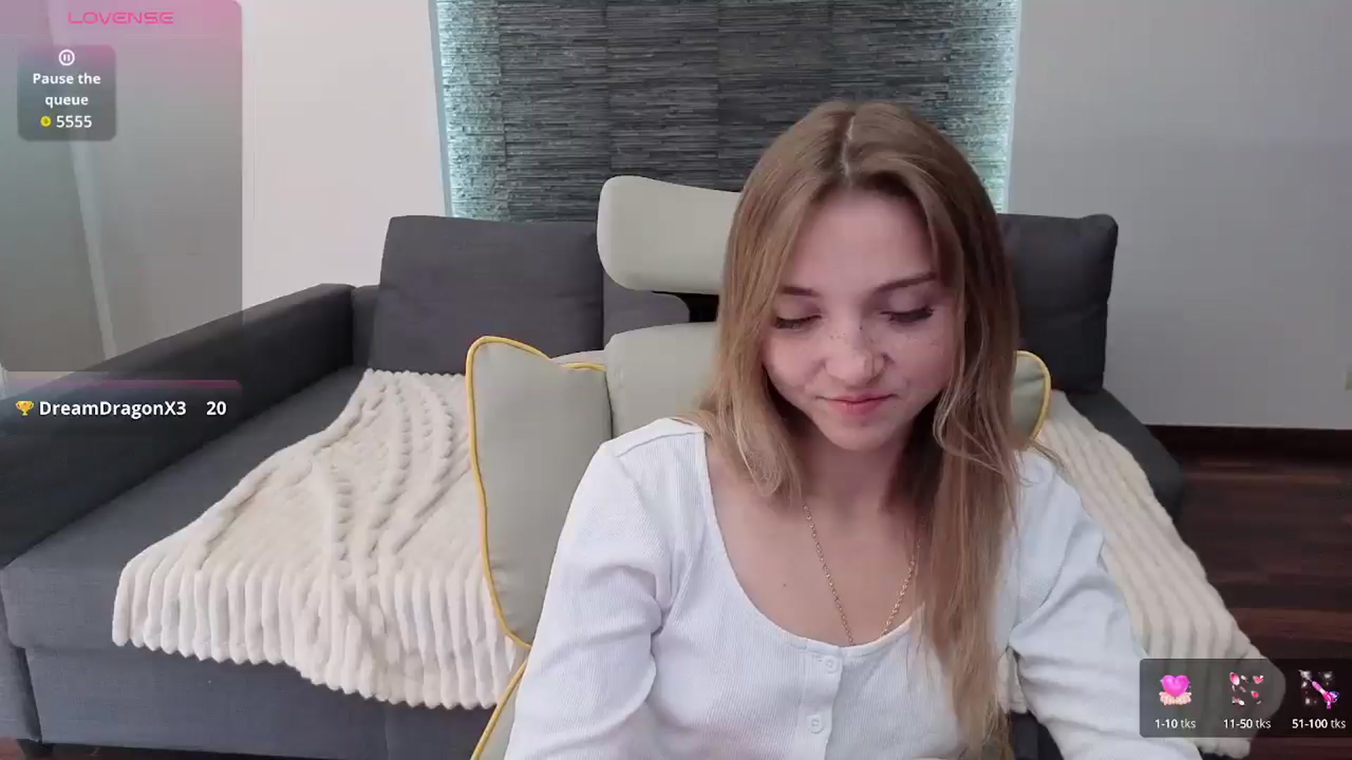 Gallery image thumbnail from Daisyy's myfreecams stream on, 08/11/2025, 15:04 image 7 of 20