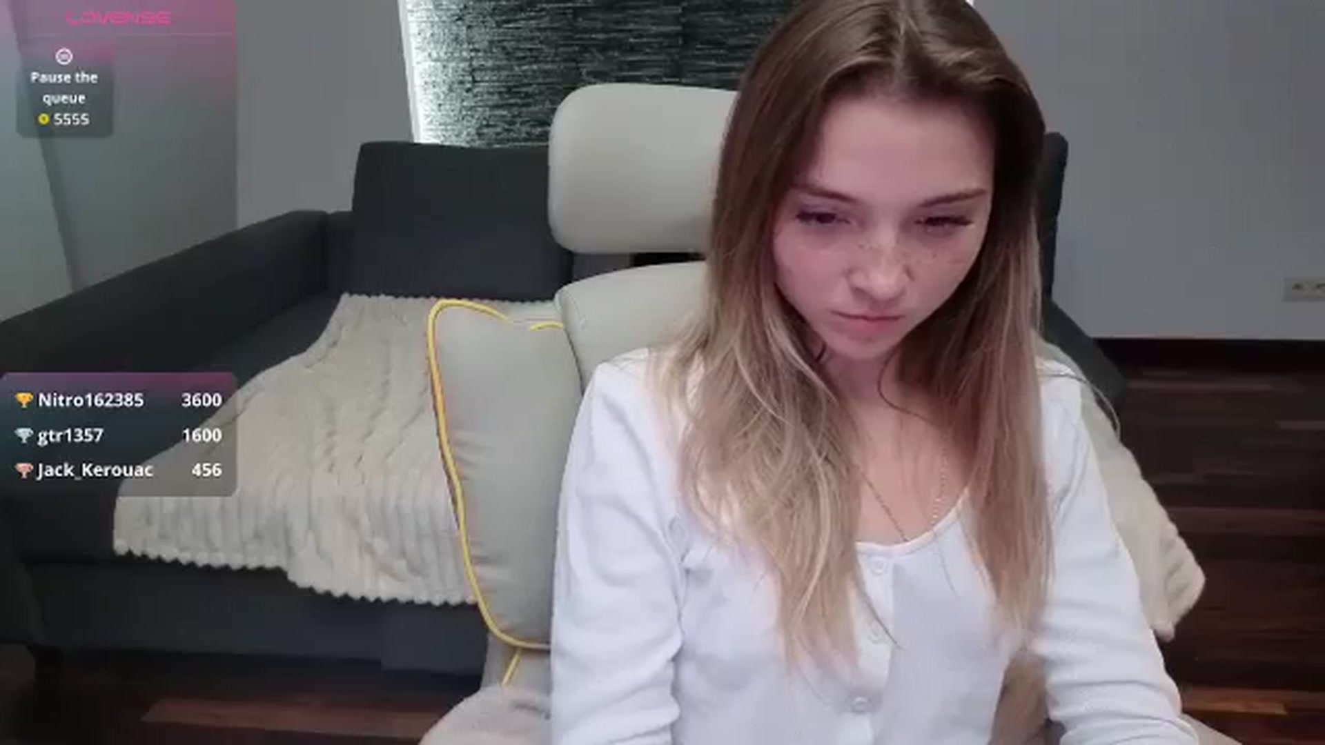Gallery image thumbnail from Daisyy's myfreecams stream on, 08/12/2025, 20:10 image 13 of 20