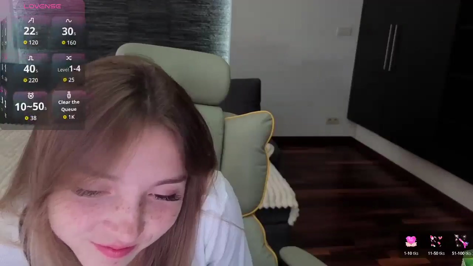 Gallery image thumbnail from Daisyy's myfreecams stream on, 08/14/2025, 16:53 image 6 of 20