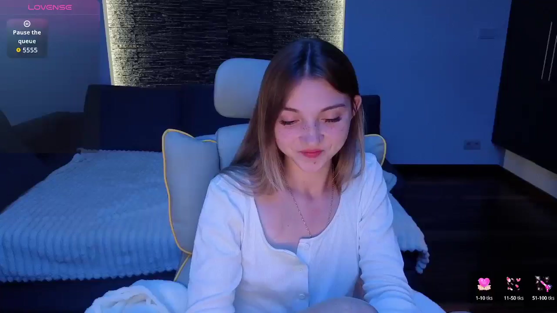 Gallery image thumbnail from Daisyy's myfreecams stream on, 08/14/2025, 19:14 image 6 of 20