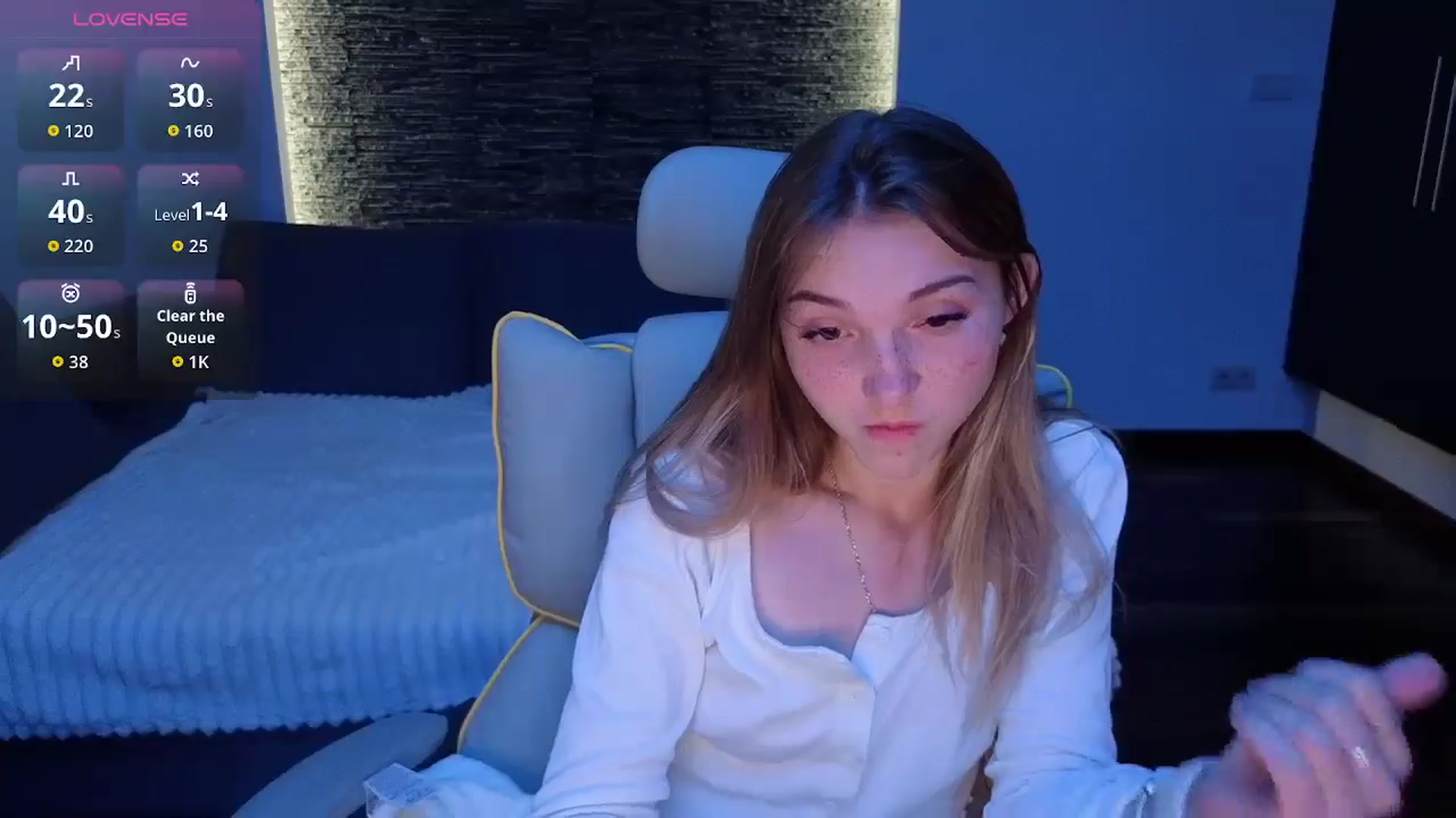 Gallery image thumbnail from Daisyy's myfreecams stream on, 08/14/2025, 19:14 image 16 of 20