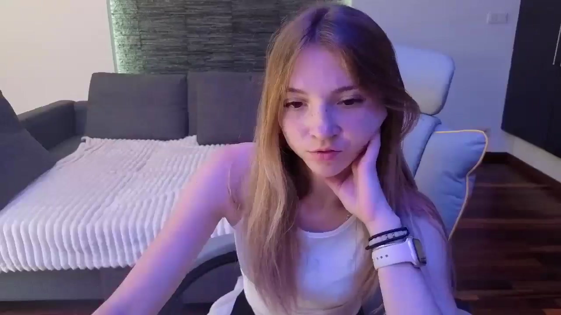 Gallery image thumbnail from Daisyy's myfreecams stream on, 08/15/2025, 13:28 image 20 of 20