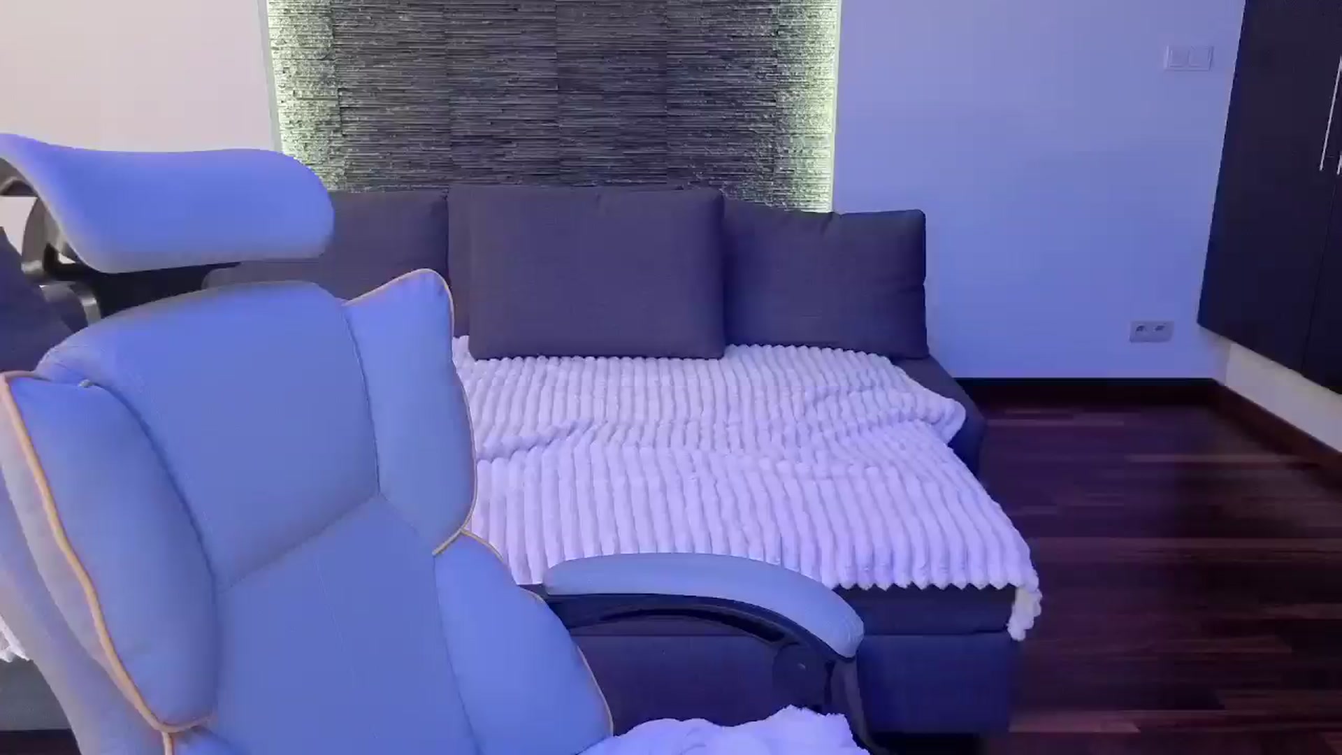 Gallery image thumbnail from Daisyy's myfreecams stream on, 08/15/2025, 16:34 image 1 of 20
