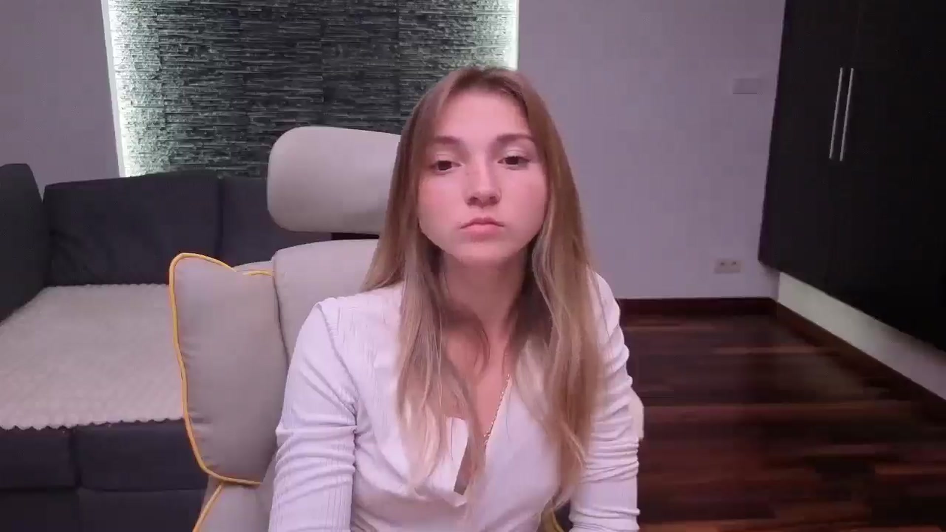Gallery image thumbnail from Daisyy's myfreecams stream on, 08/23/2025, 19:34 image 7 of 20