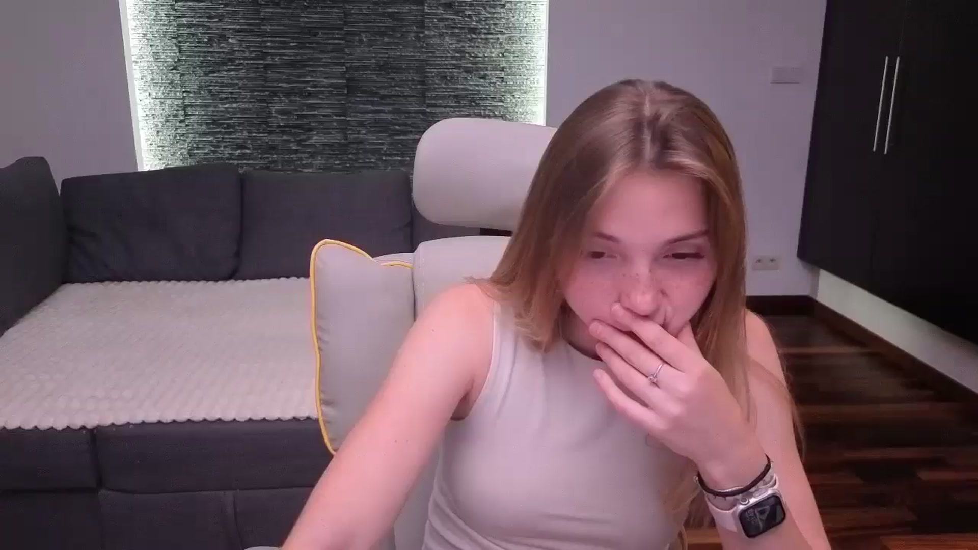 Gallery image thumbnail from Daisyy's myfreecams stream on, 08/23/2025, 20:08 image 5 of 20