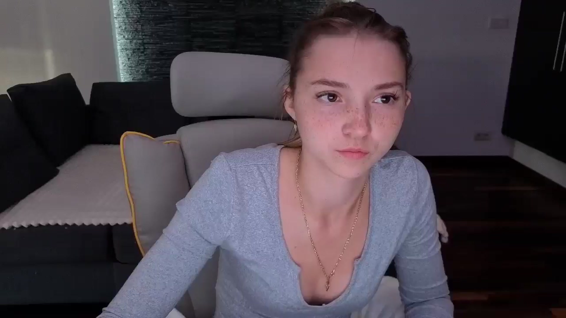 Gallery image thumbnail from Daisyy's myfreecams stream on, 08/24/2025, 16:24 image 15 of 20