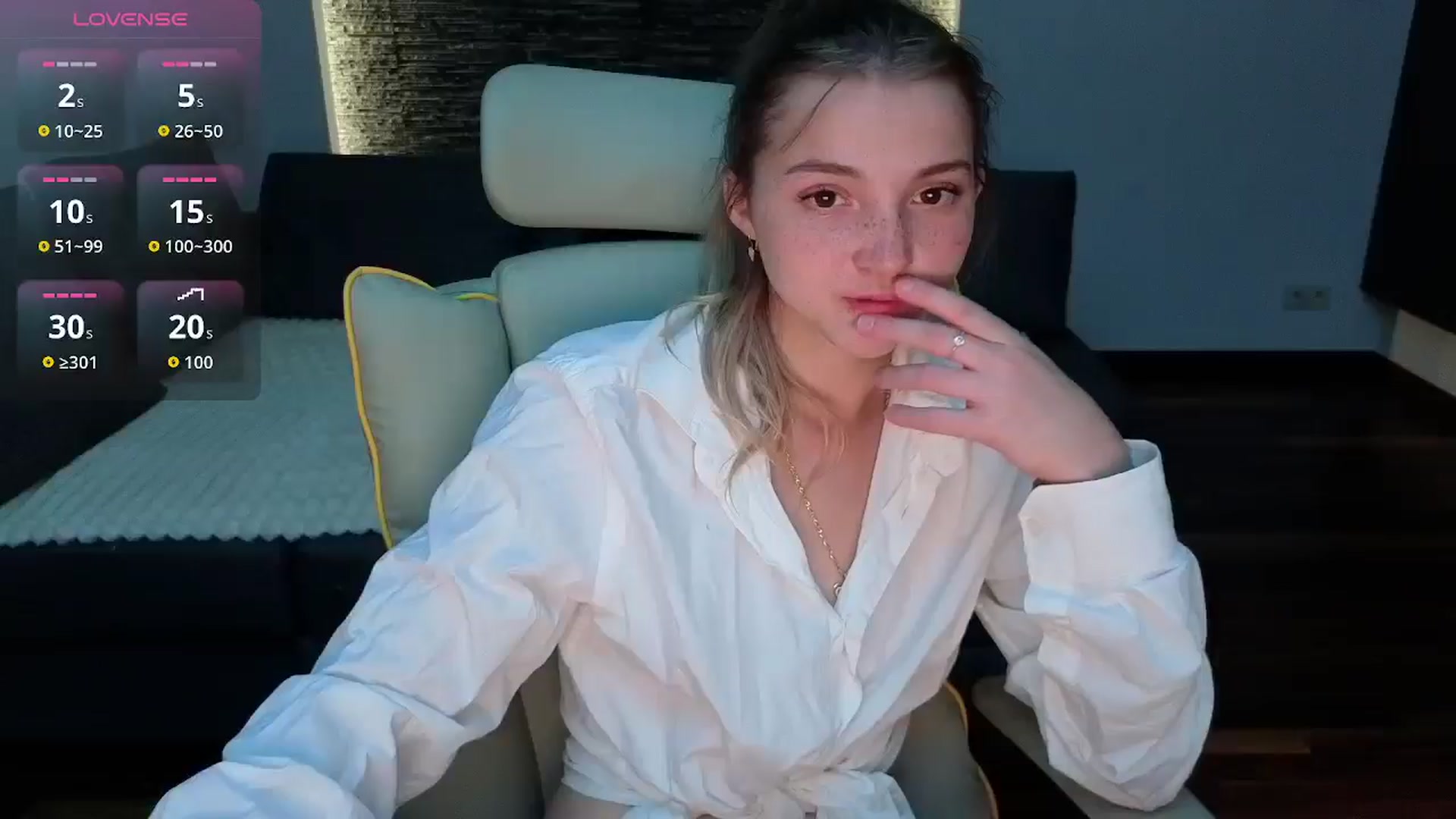 Gallery image thumbnail from Daisyy's myfreecams stream on, 08/24/2025, 20:29 image 13 of 20