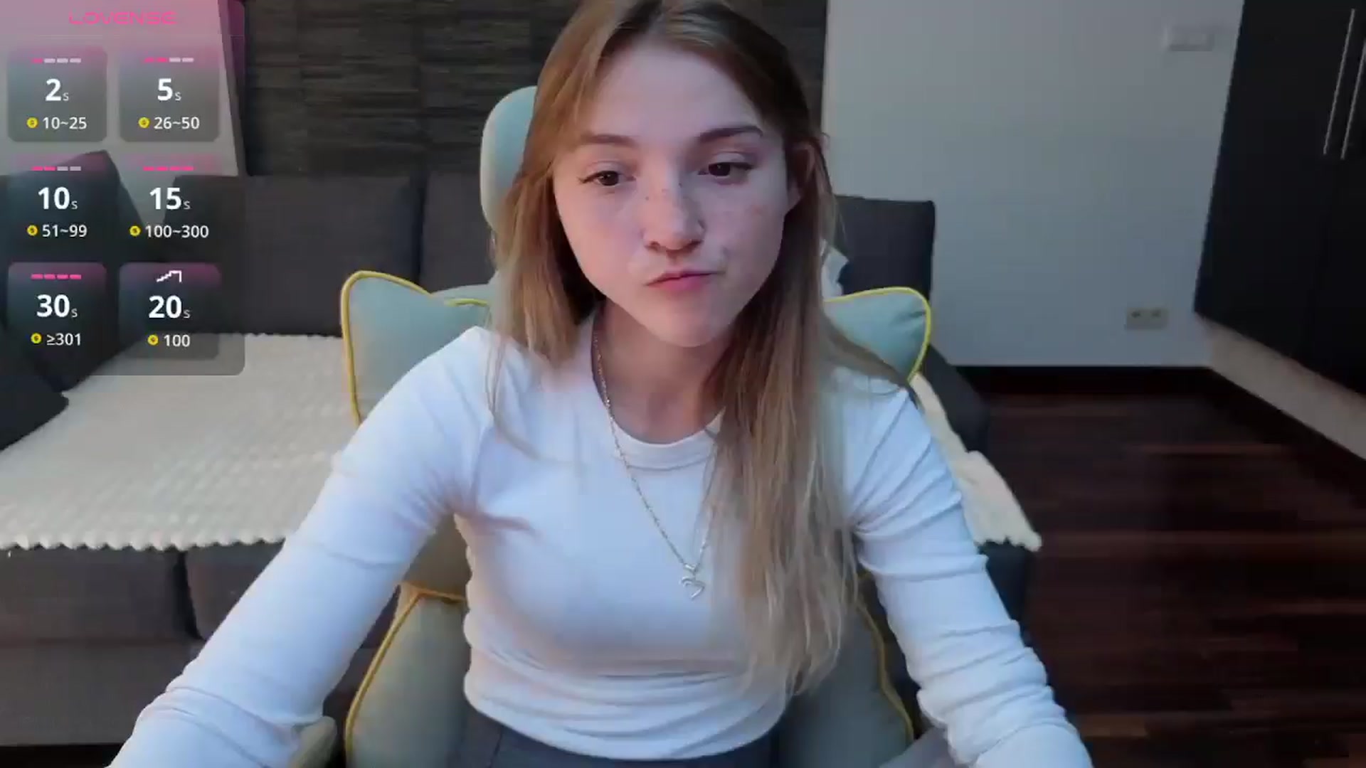Gallery image thumbnail from Daisyy's myfreecams stream on, 08/25/2025, 14:29 image 1 of 20