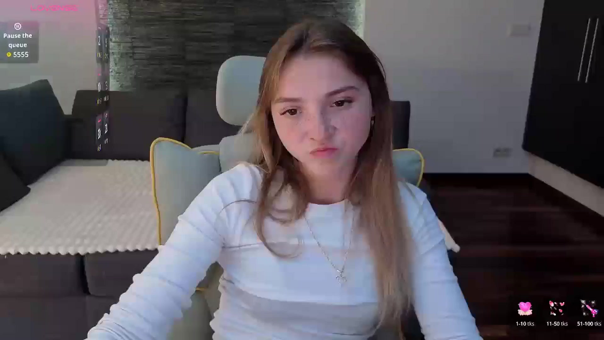 Gallery image thumbnail from Daisyy's myfreecams stream on, 08/25/2025, 14:29 image 13 of 20