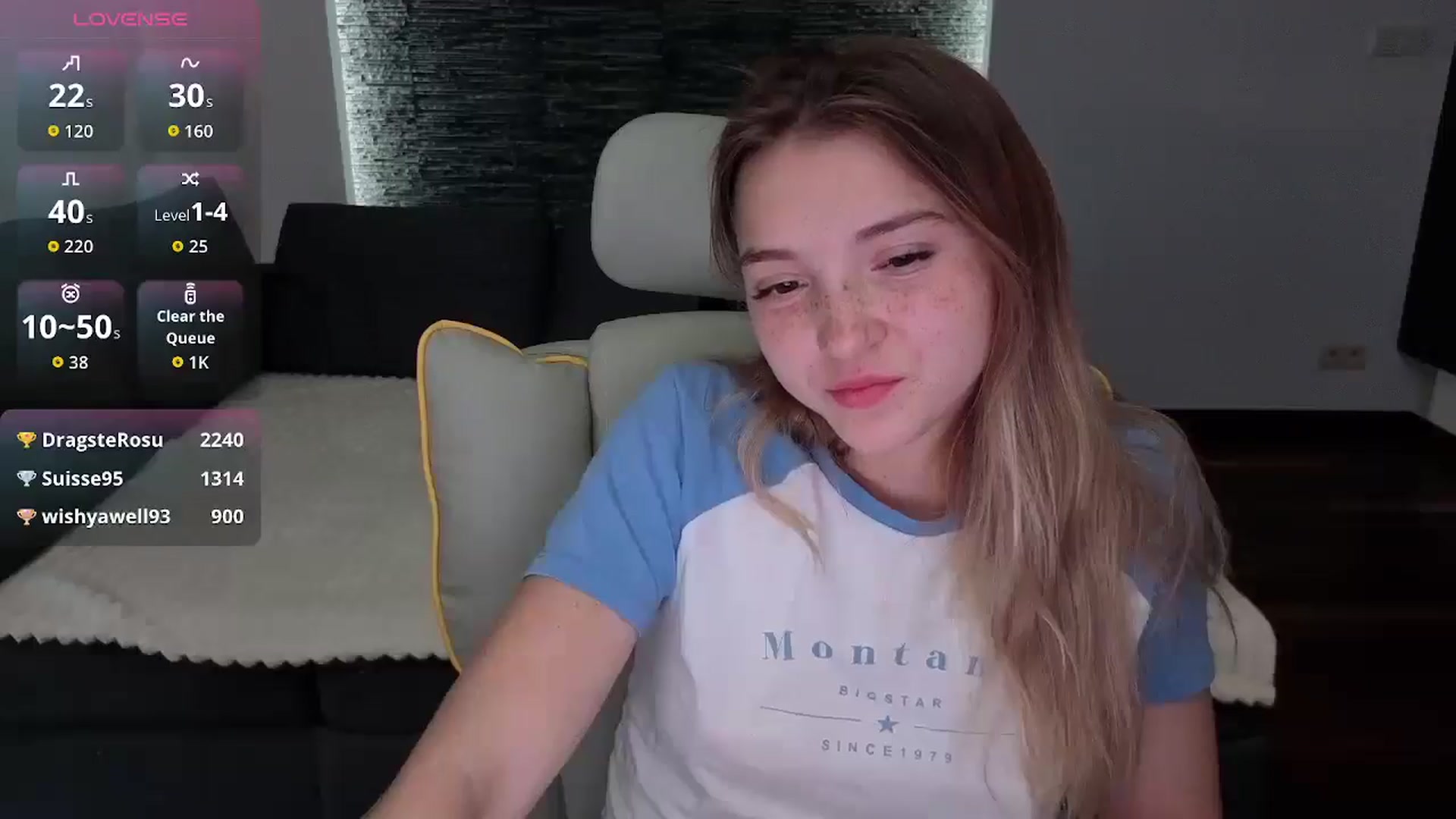 Gallery image thumbnail from Daisyy's myfreecams stream on, 08/26/2025, 17:03 image 14 of 20